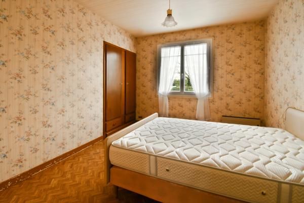 Maison à vendre 4 pièces SAINT LOUP (17)