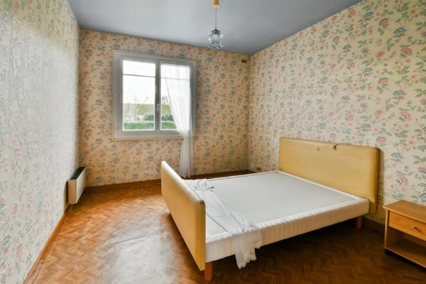 Maison à vendre 4 pièces SAINT LOUP (17)