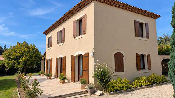 LAURIS – VILLA 6 CHAMBRES – GRAND TERRAIN CONSTRUCTIBLE ET DIVISIBLE