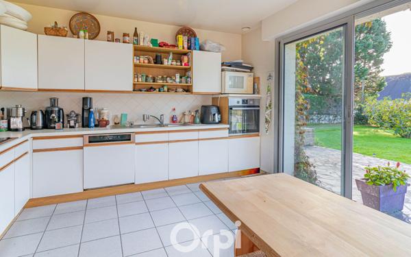 Maison à vendre    9 pièces •  Carnac