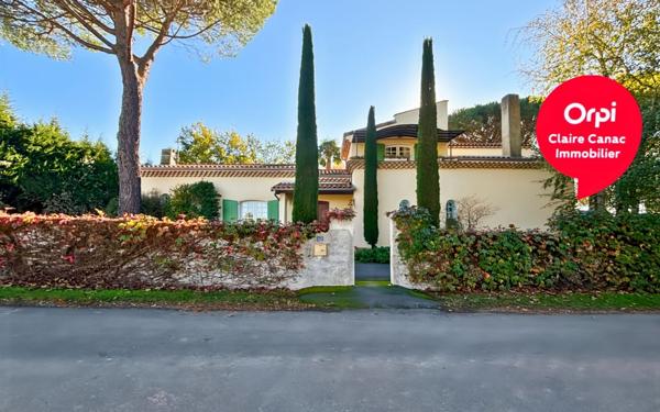 Maison à vendre    5 pièces • 175,08 m2 Burlats