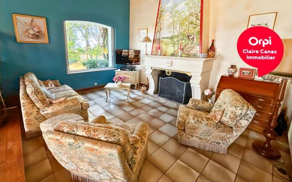 Maison à vendre    5 pièces • 175,08 m2 Burlats