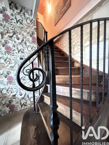 Maison à vendre 9 pièces 247 m² Les Gonds