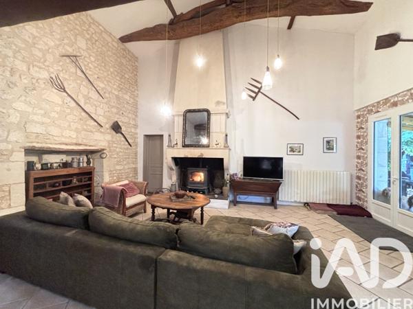 Maison à vendre 9 pièces 247 m² Les Gonds