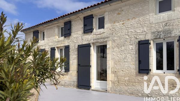 Maison à vendre 9 pièces 247 m² Les Gonds