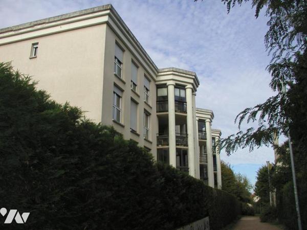 appt type II avec loggia fermée, cave, Résidence Sénior avec Services