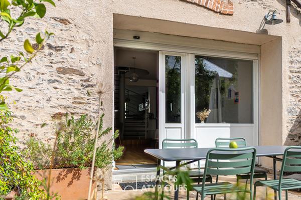 Maison familiale type loft cachée à deux pas du jardin des plantes