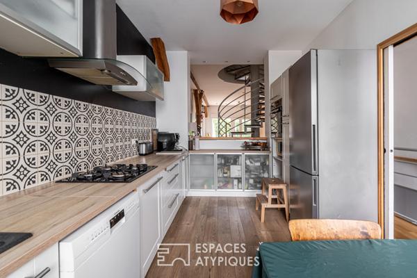 Maison familiale type loft cachée à deux pas du jardin des plantes
