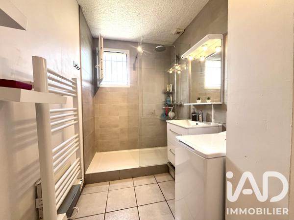 Maison à vendre 4 pièces 76,56 m² L'Arbresle