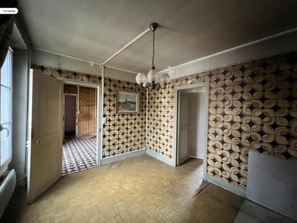 Appartement à vendre |  Saint-Cyr-l'École |  2 pièces | 31,8 m²