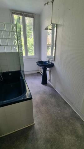 Tulle centre - Grand T2 de caractère