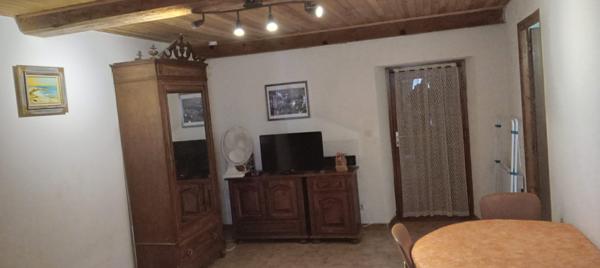 À vendre - Maison mitoyenne 1 côté, 3 pièces située à Tomino (20248)