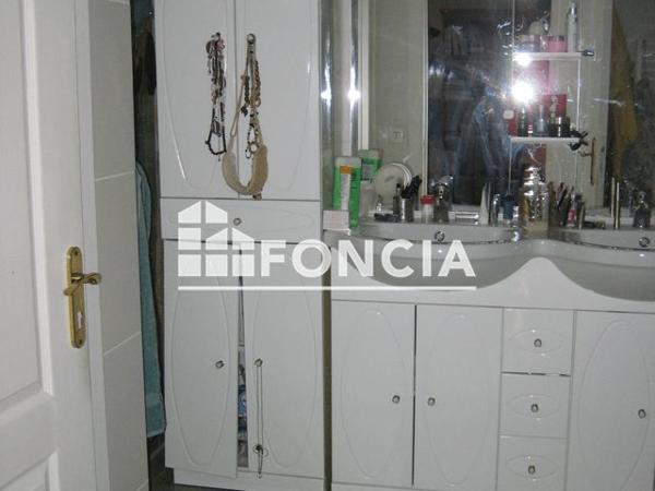 Location Maison 5 pièces 165.5 m² - Le Castellet 83330