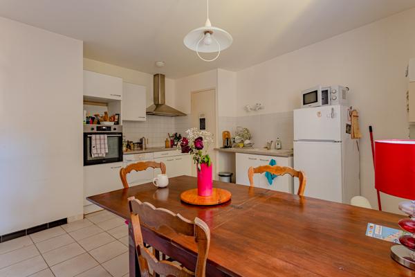 Propriété de caractère bourg 355 m² Séné