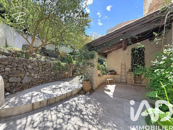 Maison à vendre 7 pièces 226 m² Toulon