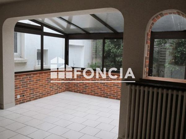 Location Maison 7 pièces 158.44 m² - 13 RUE DU TEMPLE Angers 49000