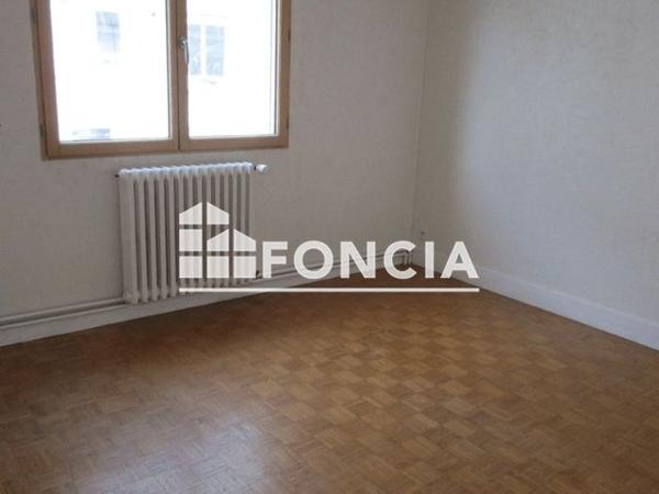 Location Maison 7 pièces 158.44 m² - 13 RUE DU TEMPLE Angers 49000