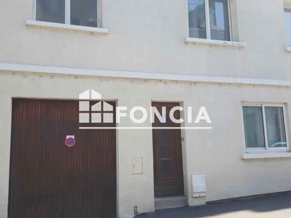 Location Maison 7 pièces 158.44 m² - 13 RUE DU TEMPLE Angers 49000