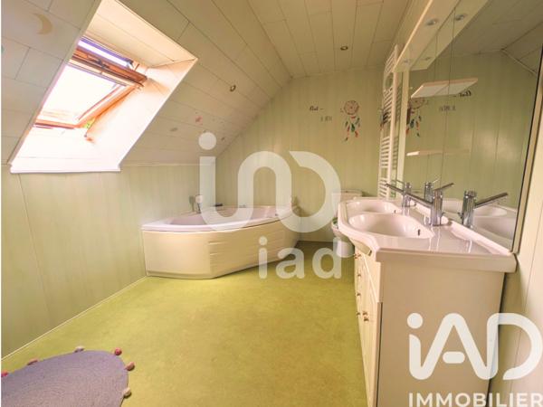 Maison à vendre 4 pièces 99,06 m² Orchamps-Vennes