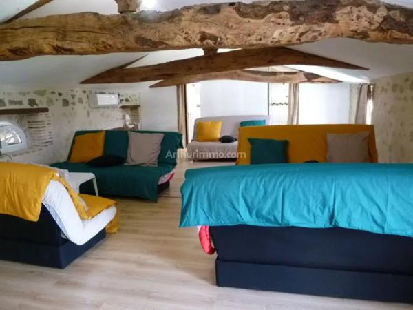Vente                                                      Propriété
                        
                     10 pièces                      440 m2                     à Coutras