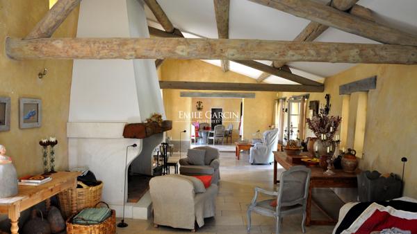 A vendre - Campagne provençale de près de 20 hectares - A Forcalquier