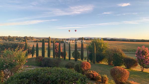 A vendre - Campagne provençale de près de 20 hectares - A Forcalquier