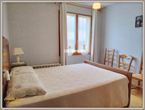 Maison à vendre 4 pièces CHALAIS (16)
