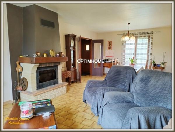 Maison à vendre 4 pièces CHALAIS (16)