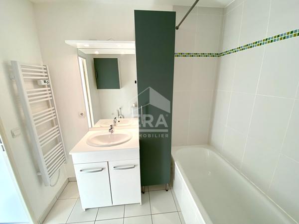 APPART. A LOUER T2 - BLOIS - PROCHE CENTRE-VILLE, PARKING, RÉSIDENCE RÉCENTE & SÉCURISÉE