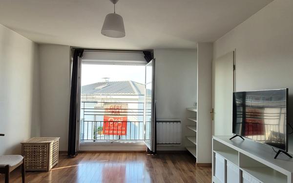 Appartement à louer    2 pièces • 40 m2 Le Bourget