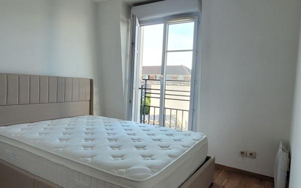 Appartement à louer    2 pièces • 40 m2 Le Bourget