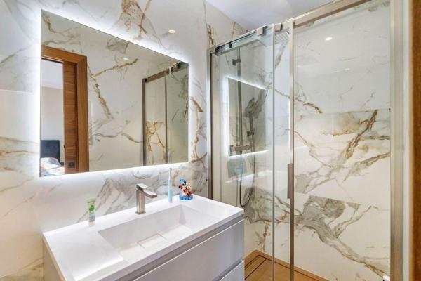 Villa à Valbonne 5 pièces 220m2