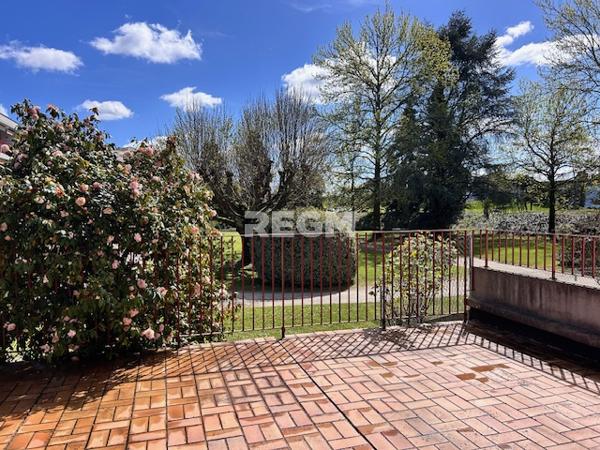 Pau (64000) Appartement de type T4 avec grande terrasse -Pau-