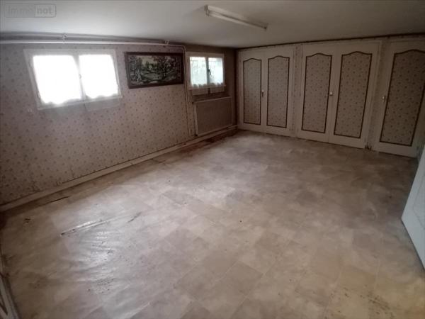 Pavillon à vendre à Ruaudin dans la Sarthe (72230), ref : 72012-1082301