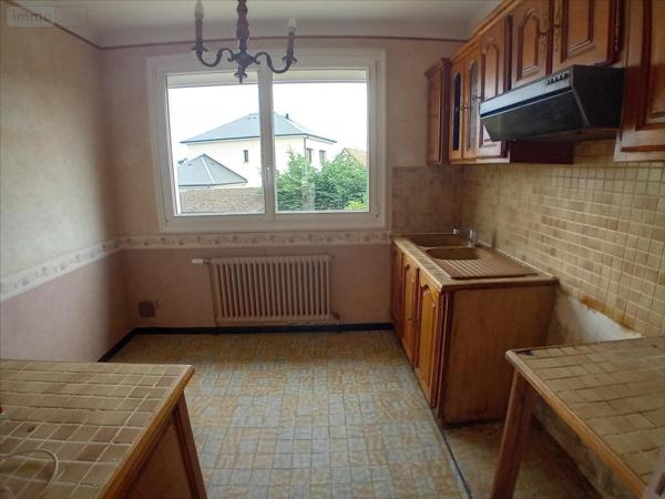 Pavillon à vendre à Ruaudin dans la Sarthe (72230), ref : 72012-1082301