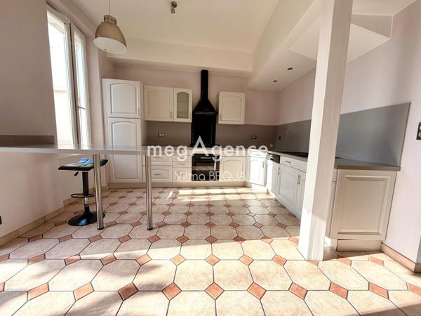 Maison à Sens, 89100 - 7 pièces 145m²