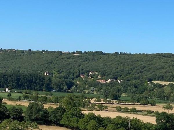 Terrain à bâtir 2100 m² à VILLEFRANCHE de ROUERGUE