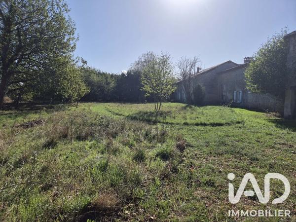 Maison à vendre 6 pièces 139 m² Salles-de-Villefagnan