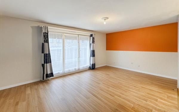 Appartement à louer    2 pièces • 49,33 m2 Athis-Mons