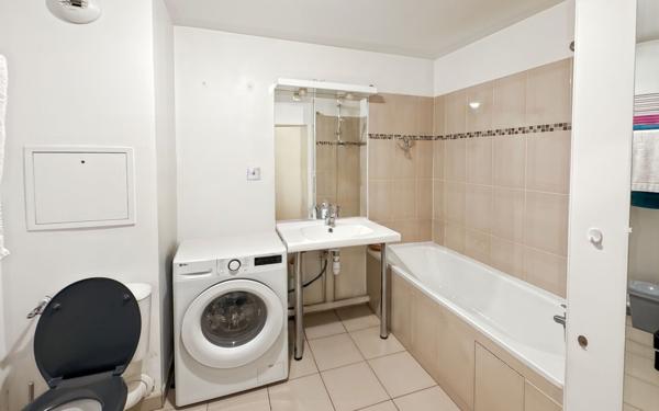 Appartement à louer    2 pièces • 49,33 m2 Athis-Mons