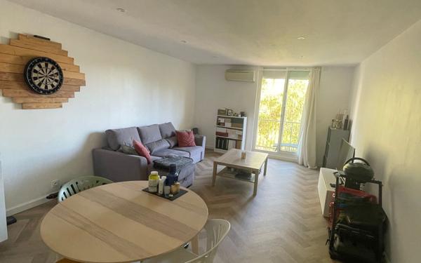 Appartement à vendre    2 pièces • 49,64 m2 La Seyne-sur-Mer