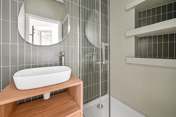 Maison de ville à Nanterre 109 m² (89 m² carrez)-IDEAL PROFESSION LIBERALE €599 000 ** - Référence 15118