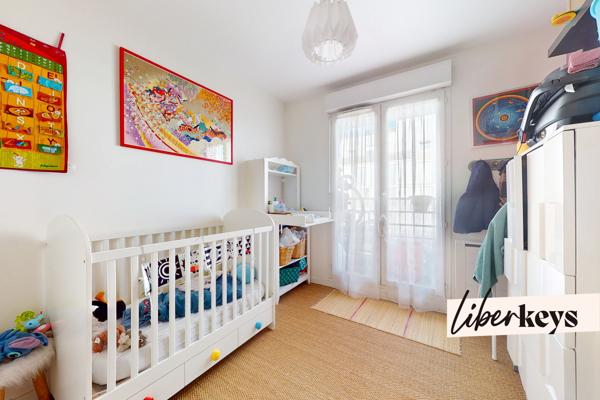 Colombes Europe – 3P 66 m², 2 balcons, parking, résidence 2006