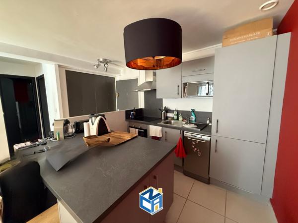 APPARTEMENT T2 LOUÉ PROCHE DES HALLES DE TOURS