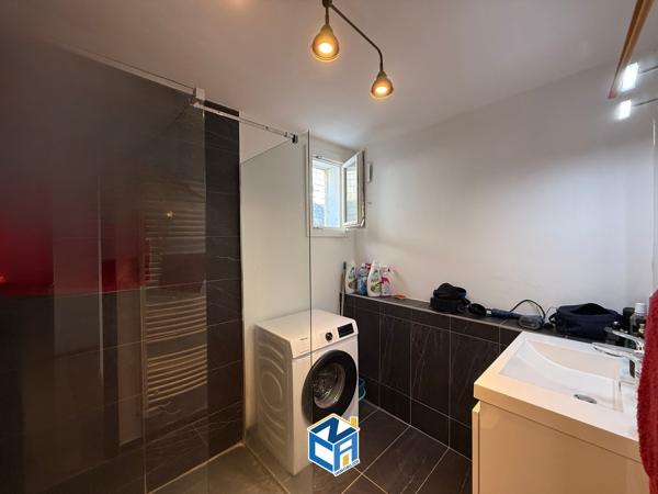 APPARTEMENT T2 LOUÉ PROCHE DES HALLES DE TOURS
