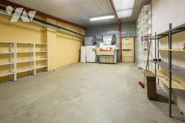 VENTE IMMO-INTERACTIF- LE BOUSCAT (33110) 49, rue Marceau -
Un immeuble à usage professionnel ...