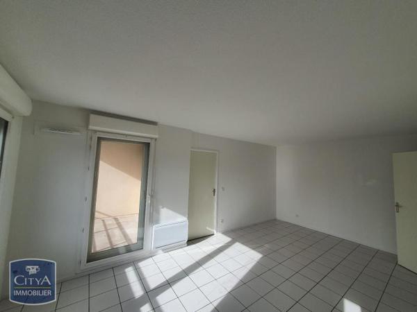 Appartement à louer 2 pièces 54.65m²