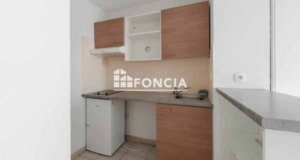 Location Appartement 2 pièces 36.93 m² - Vichy 03200
