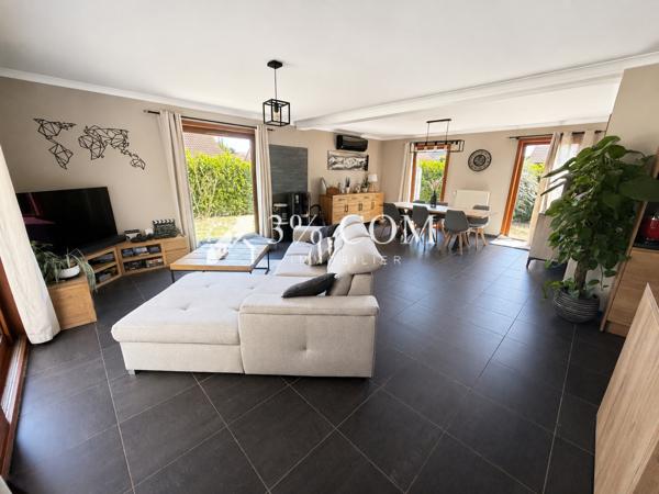 Maison 4 pièce(s) 2 chambre(s) 107 m²