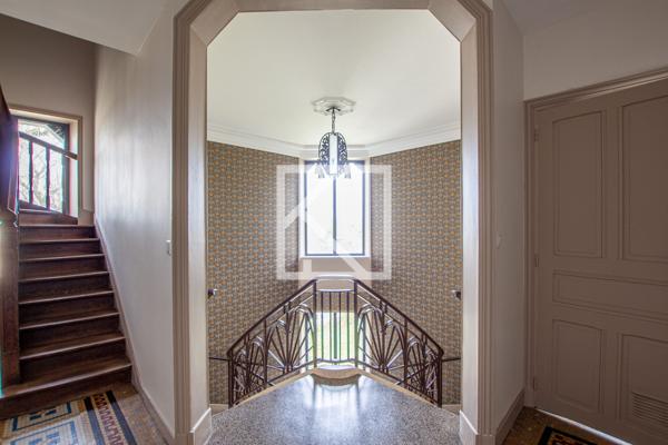 Manoir Art Déco au coeur du Parc de la Haye